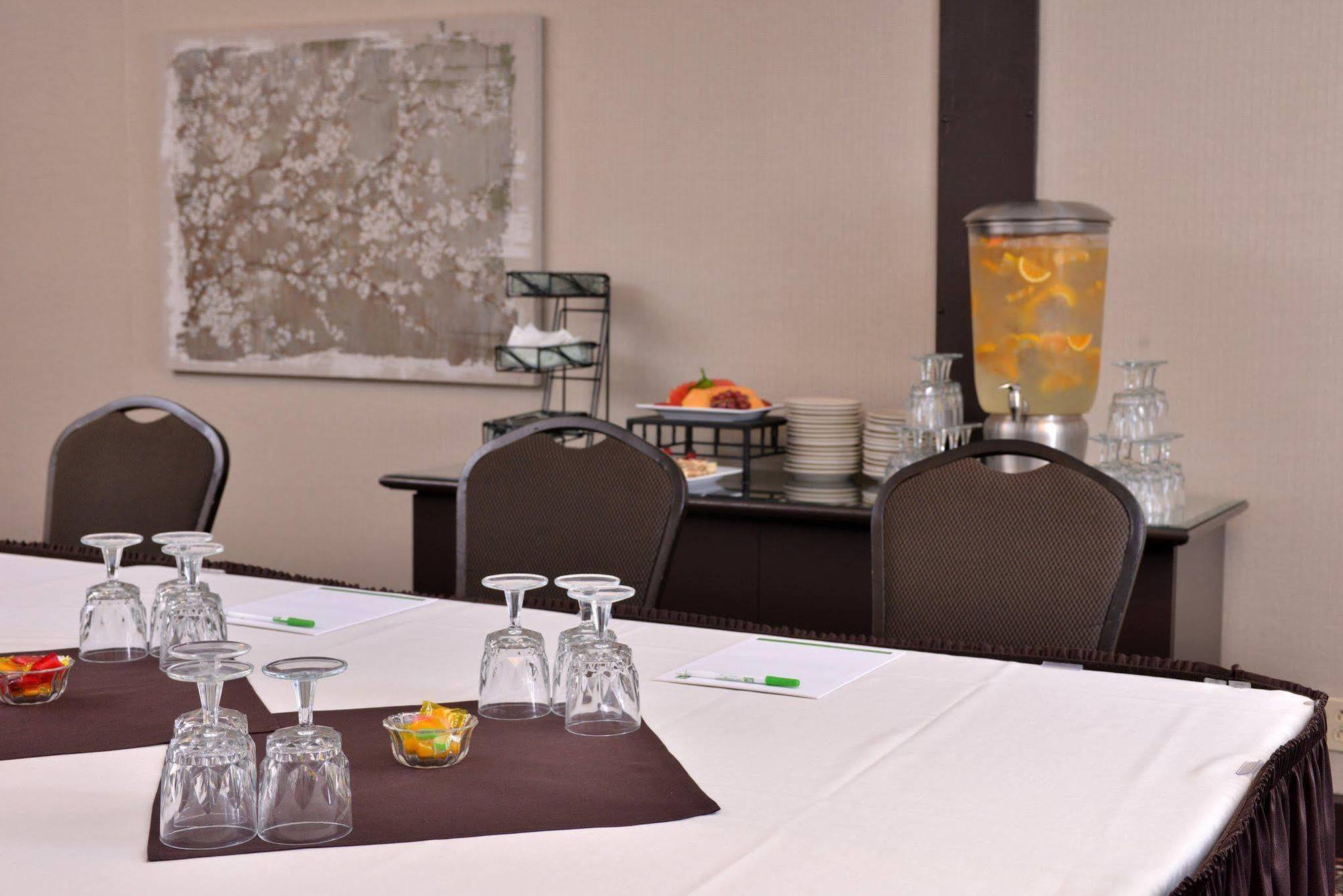 Holiday Inn Portland- I-5 S Wilsonville By Ihg Exterior photo